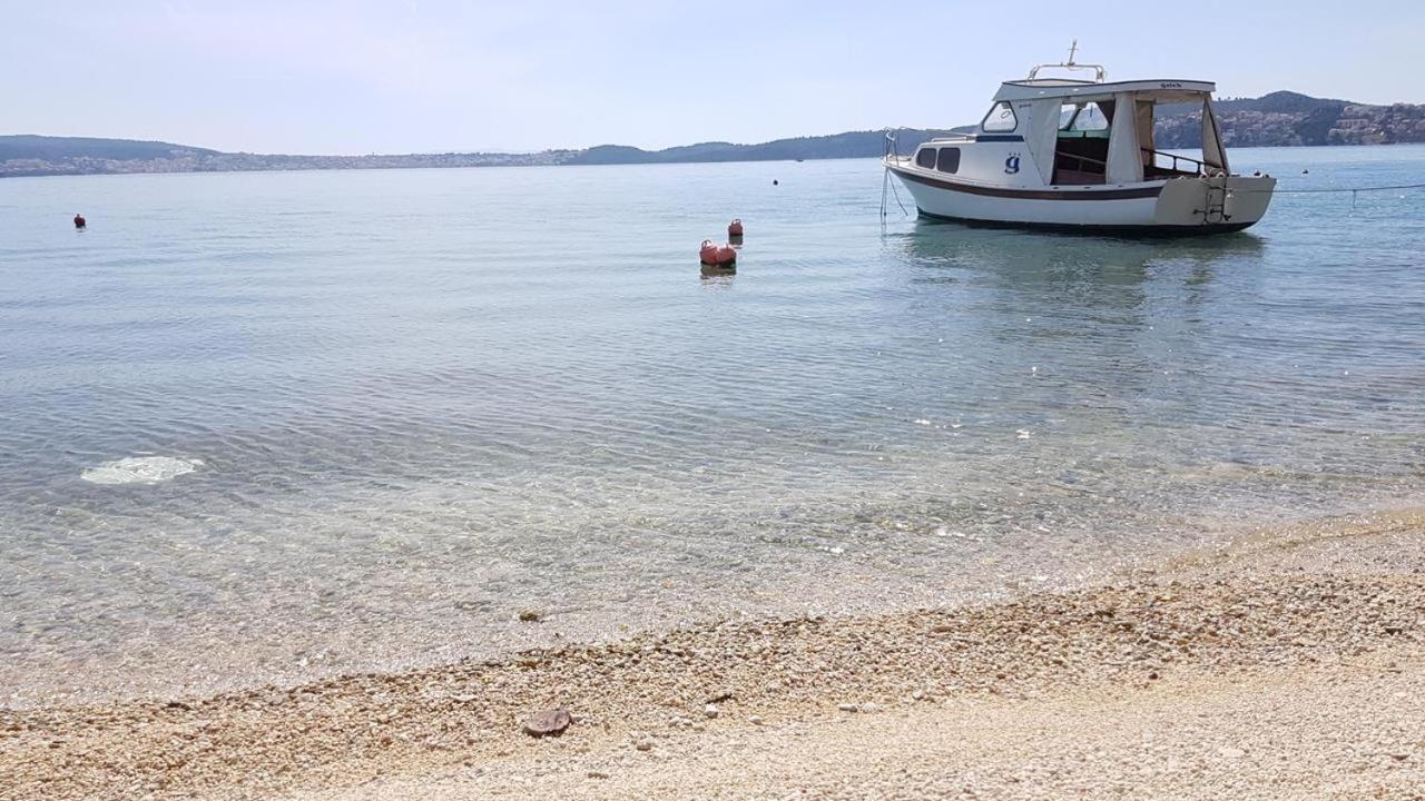 Lambrisa Apartman Trogir Kültér fotó