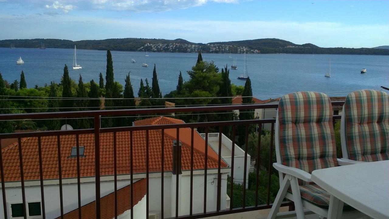 Lambrisa Apartman Trogir Kültér fotó
