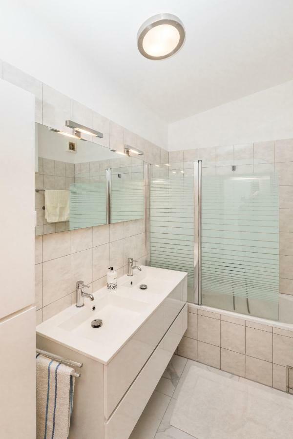 Lambrisa Apartman Trogir Kültér fotó