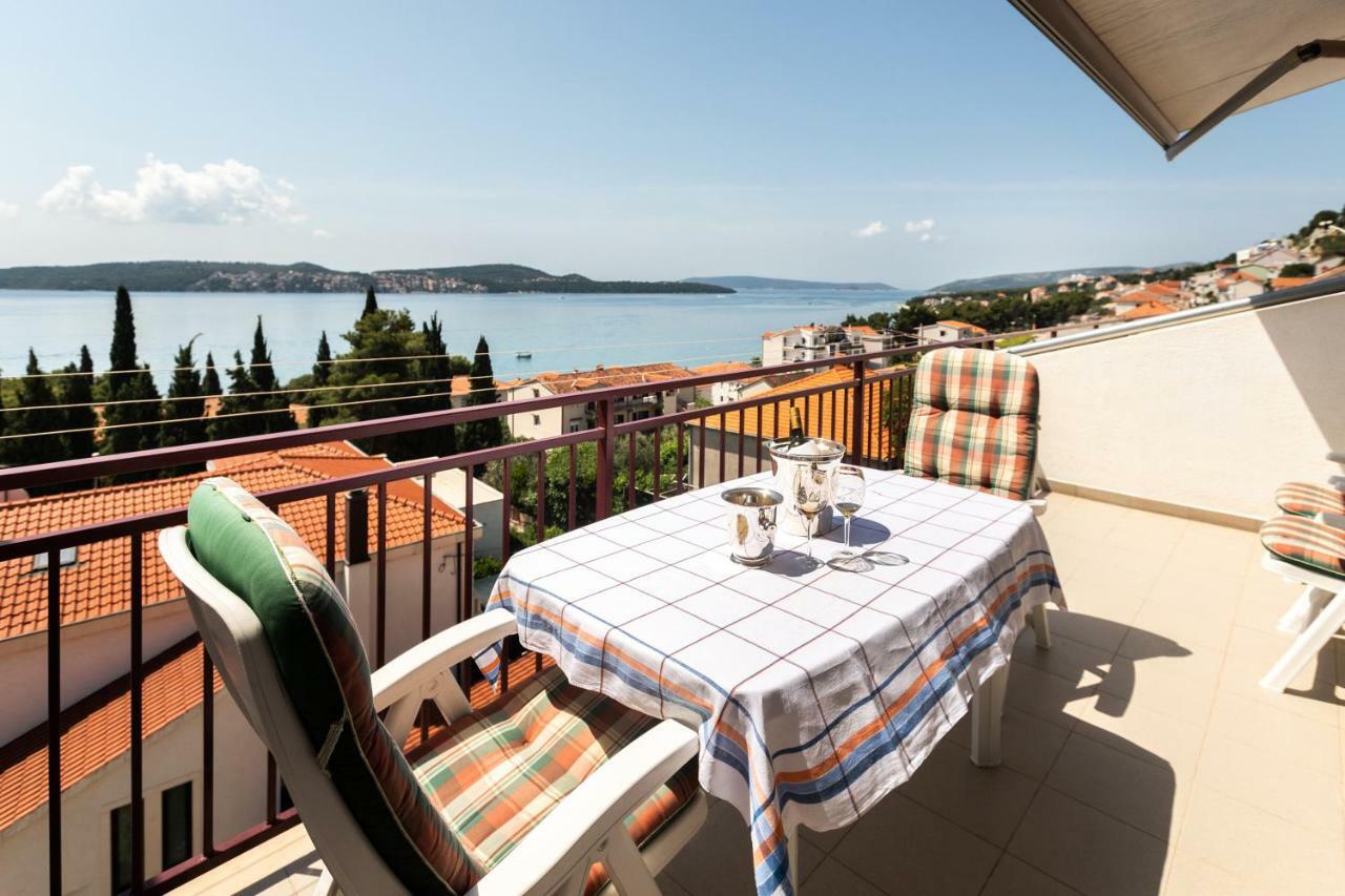 Lambrisa Apartman Trogir Kültér fotó